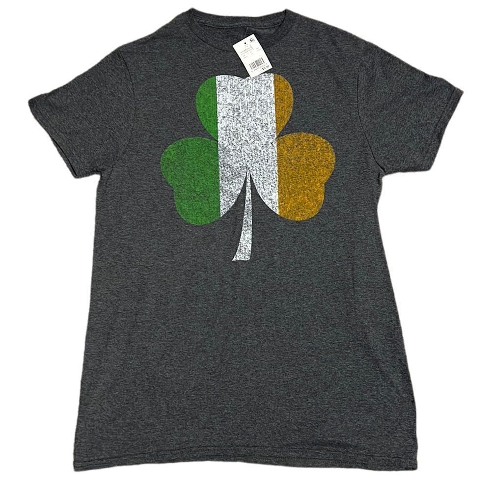 Womens Small Irish Shamrock T Shirt Gray St Patricks Day Clover NEW